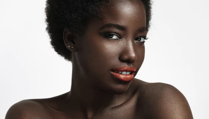 Comment prendre soin des cheveux en transition ? | Diouda