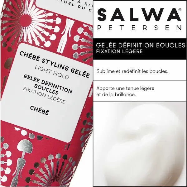 Naturelle à 99,3% la Gelée Définition Boucles de Salwa Petersen offre une fixation légère sans effet cartonné ni mouillé.