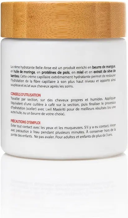 Travailler la creme hydratante Belle-Anse sur cheveux propres et humides,  section par section. Appliquer l’équivalent d’une cuillère à café sur la section. Sceller pour garder l'hydratation avec Lwil Maskriti pour de meilleurs résultats (ou une autre huile, ou un beurre de votre choix).