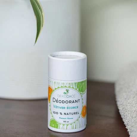 Dekodacc  Déodorant Stick Vétiver écorce 100% naturel avec des notes de citron vert, d'orange et de vétiver