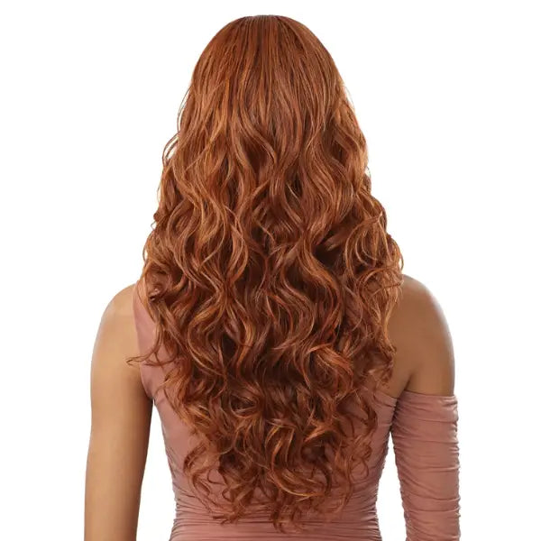 Perruque bouclée lace closure yaki loose curl ginger Outre Glam Curls 24 pouces