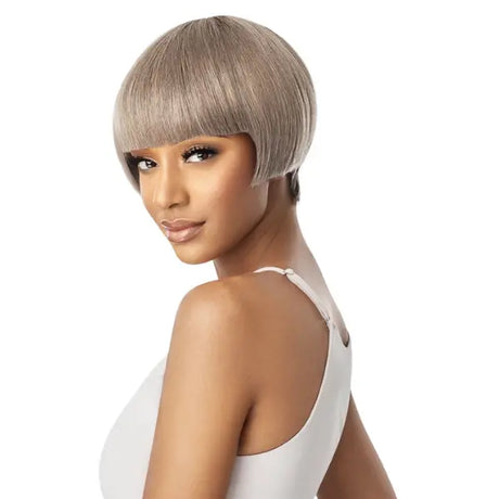 Perruque carré Frange en cheveux humains Outre Pixie Blunt Bob Duby Wig Grise