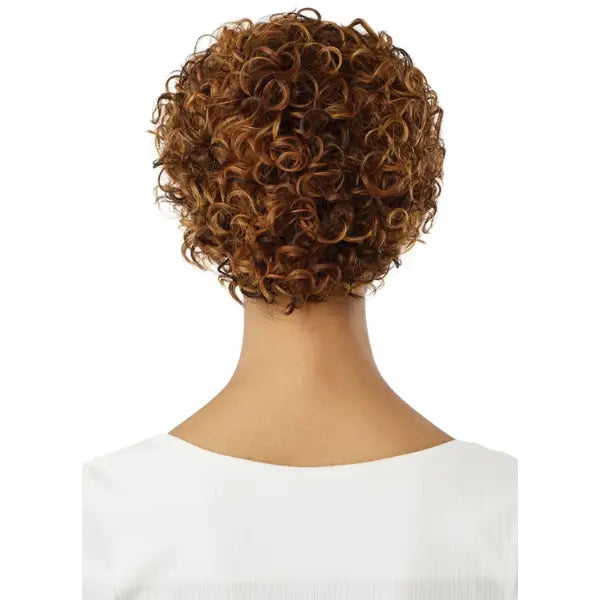 Perruque curly lace HD pixie cut caramel Outre Ever41