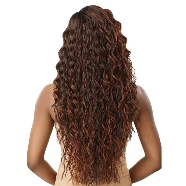 Perruque curly longue synthétique lace HD chocolat Outre Dilara