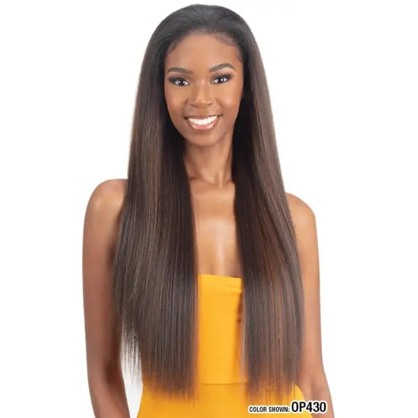 Perruque demi-tête straight longue couleur Chocolat Model Model Hazey