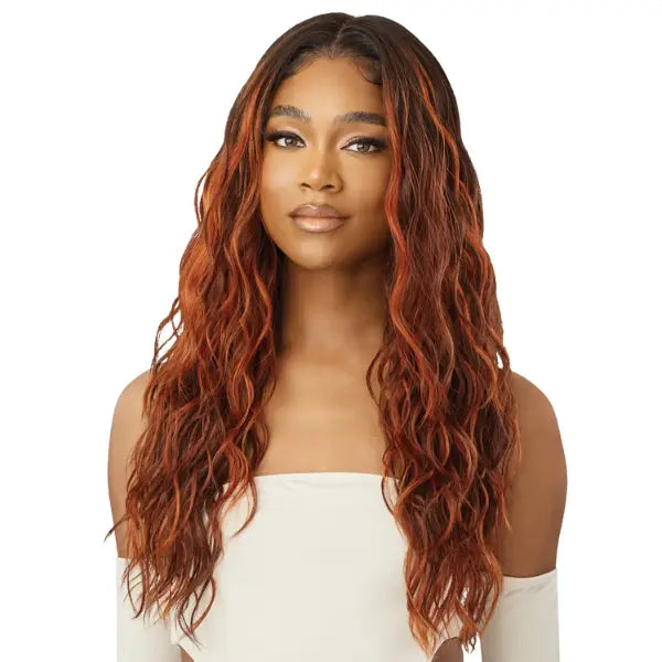 Perruque HD lace 13x6 body wave wet & wavy Ginger Outre Irina