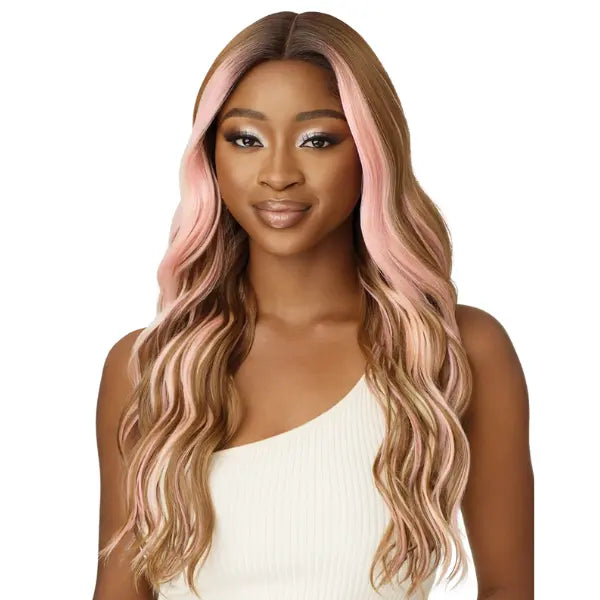 Perruque lace body wave longue middle part mèches Rose Outre Every38