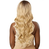 Perruque lace HD body Wave Blonde longue Outre SleekLay Sahari