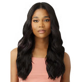 Perruque noire lace HD body wave longue Outre Jaina