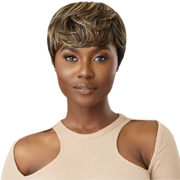 Perruque Pixie Cut courte caramel Outre Wigpop Mia