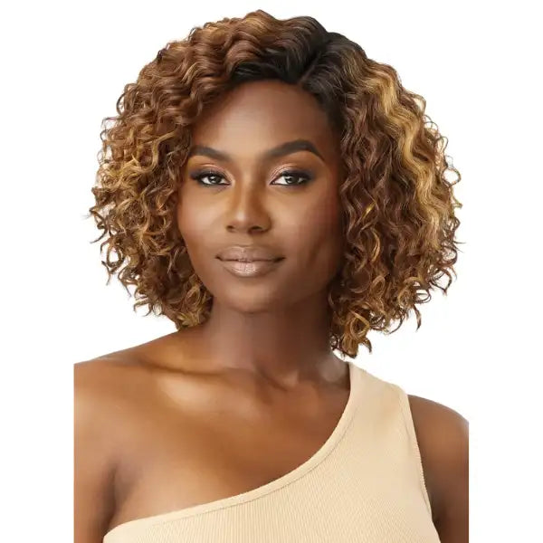 Perruque synthétique bouclée curly bob Outre WigPop Tionna