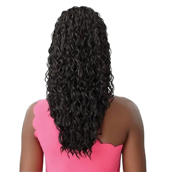 Postiche deep wave noir ponytail extension bouclé et long Outré Pretty Quick Pony