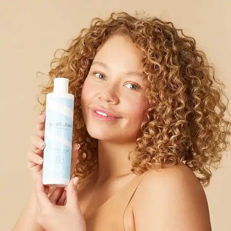 Bouclème Hydrating hair cleanser curls redefined Cheveux ondulés bouclés