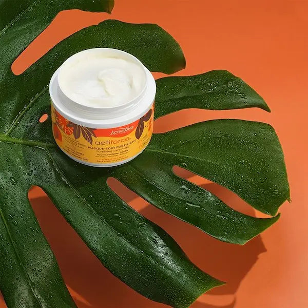 Masque soin Actiforce à base de Carapate et Sapote est enrichi en protéines végétales