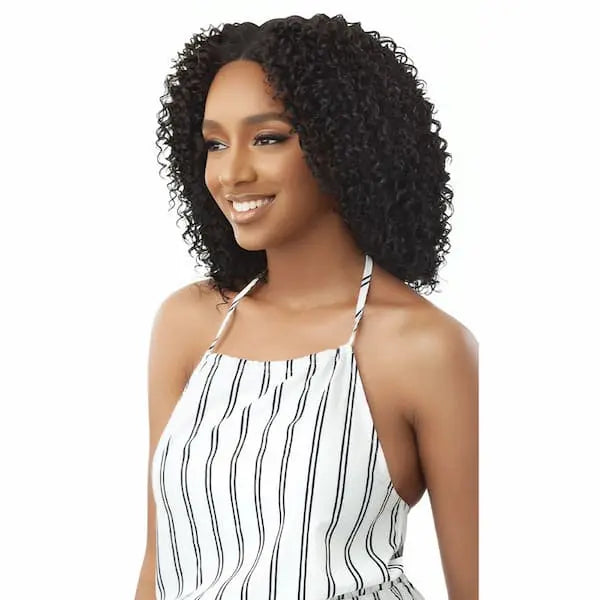 Perruque U-Part Bouclée CURLY TWIST 14 pouces - Outre cheveux semi-naturels noire 1B vue de 3/4